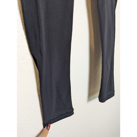 Athleta Mudra 7/8 Tight Black Mesh Panel Leggings Women Size XS Yoga Workout - Picture 5 of 11